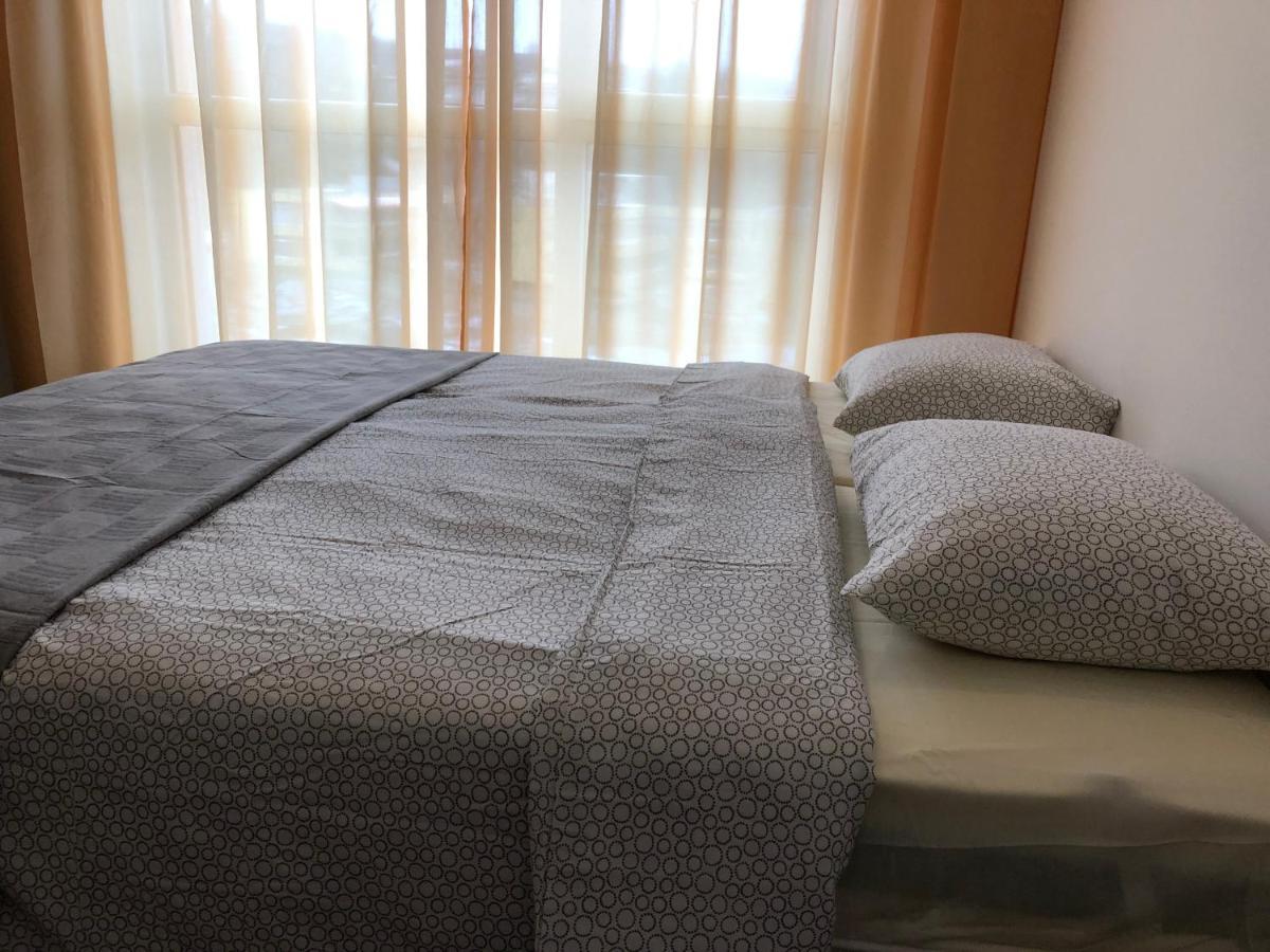 Grand Saharov Apartament Warna